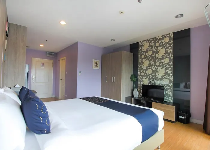 호텔 Capital O 637 Fusen 4*